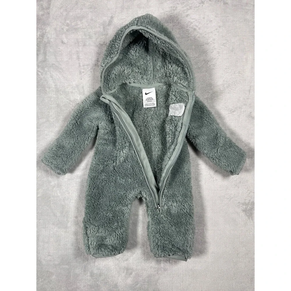 Nike baby sherpa